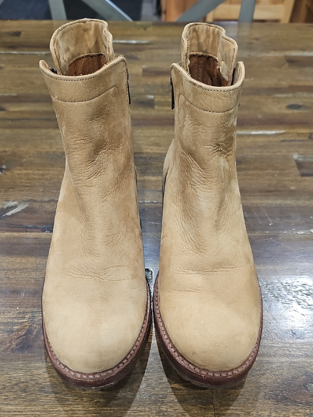 Frye Natalie Double Zip Boot In Sand
